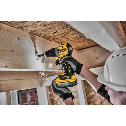 DeWALT DCD805H2T-QW akkuporakone 18V XR 2 x POWERSTACK 5 Ah  + laturi + laukku
